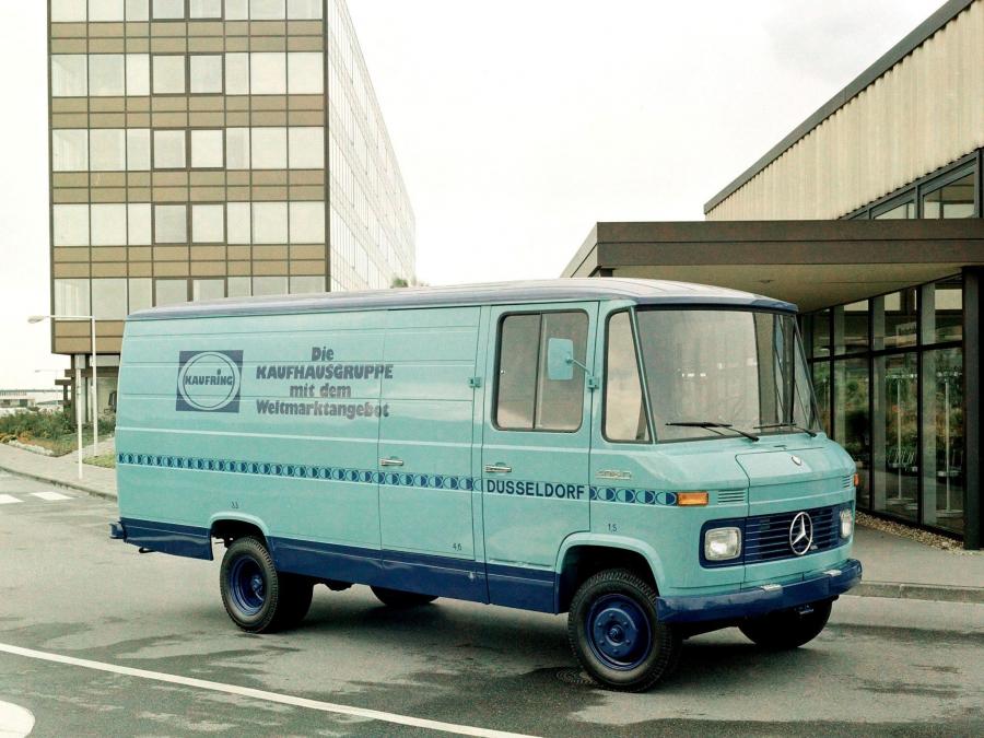  Mercedes-Benz L406D Kastenwagen 1968 года  (фото 3 из 4)